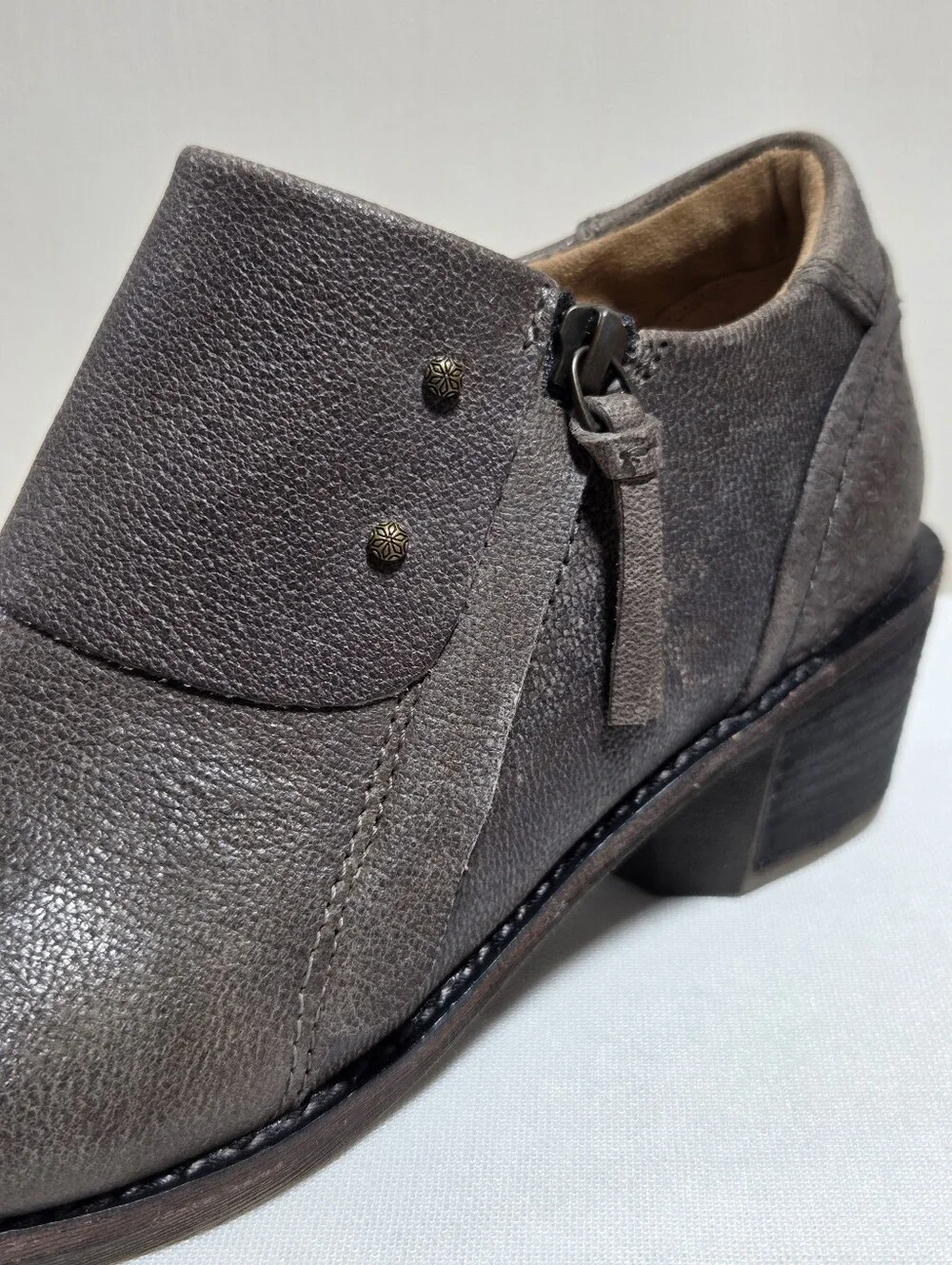 Halsa Michelle Comfort Shootie Size-8.5